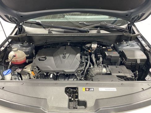 Used 2024 Kia Sportage LX image 17