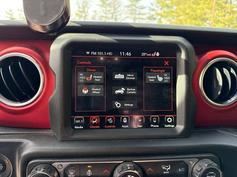 Used 2022 Jeep Wrangler Unlimited Rubicon w/ Xtreme Recon 35" Tire Package image 22