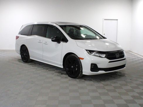 Used 2025 Honda Odyssey Sport-L image 1