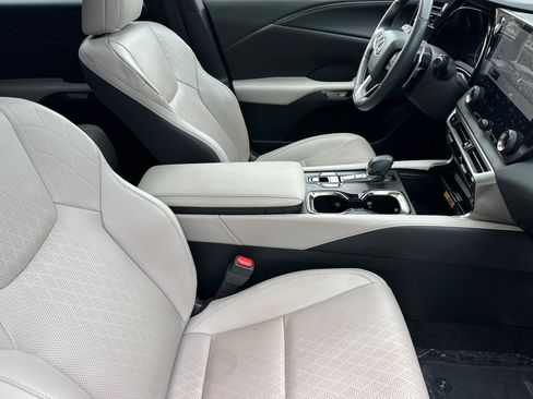 Certified 2024 Lexus RX 350 Premium Plus w/ Cold Area Package FWD image 27
