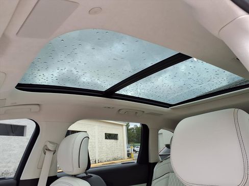 Used 2024 Lincoln Nautilus Black Label w/ Jet Appearance Package (87T) image 22