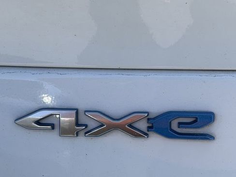 Used 2022 Jeep Grand Cherokee Summit image 9