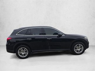 Certified 2025 Mercedes-Benz GLC 300 video 4