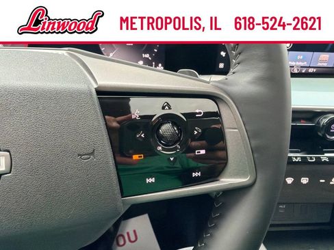 Used 2025 Nissan Murano Platinum w/ Cargo Package AWD/4WD image 23
