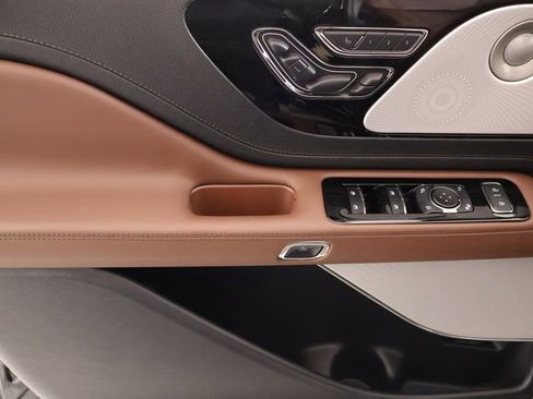 New 2026 Lincoln Aviator Reserve w/ Luxury Package image 18