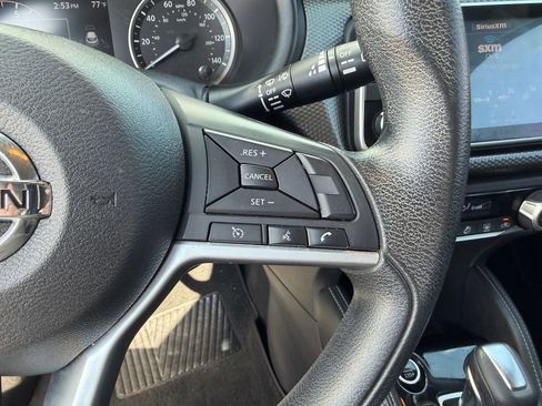 Used 2019 Nissan Kicks SV image 23