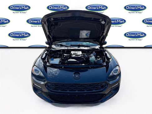 Used 2017 FIAT 124 Spider Classica RWD image 26