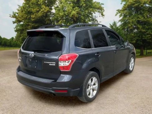 Used 2014 Subaru Forester 2.5i Limited AWD/4WD image 8