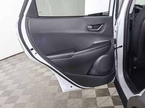 Used 2020 Hyundai Kona SEL AWD/4WD image 23