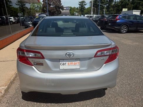 Used 2013 Toyota Camry SE FWD image 6