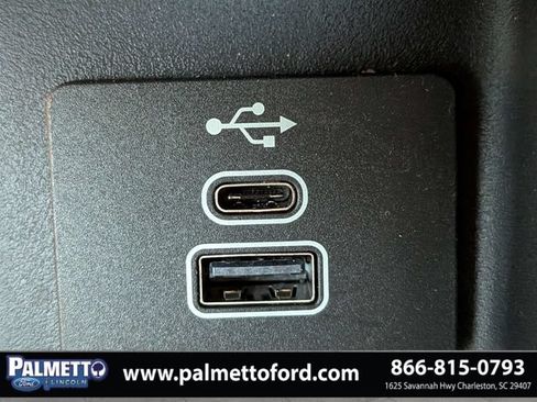 Used 2025 Ford Expedition Active RWD image 21