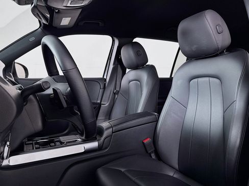 Certified 2022 Mercedes-Benz GLB 250 GLB 250 image 18