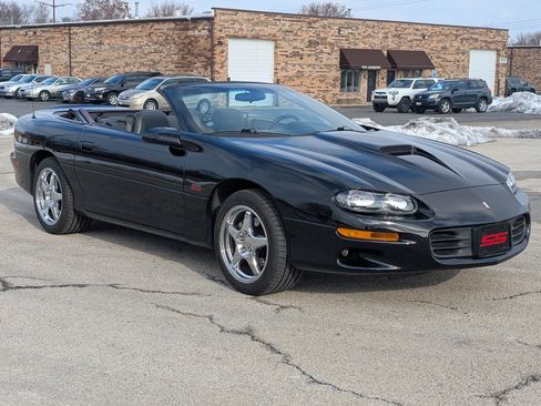 Used 2001 Chevrolet Camaro Z28 w/ SS Performance/Appearance Pkg image 26