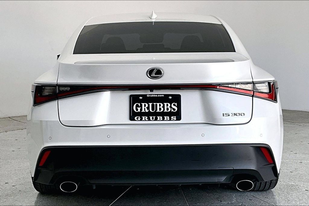 Used 2024 Lexus IS 300 w/ Comfort Package RWD image 4