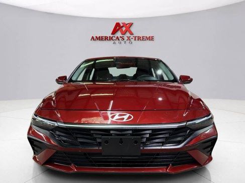 Used 2024 Hyundai Elantra SEL FWD image 10