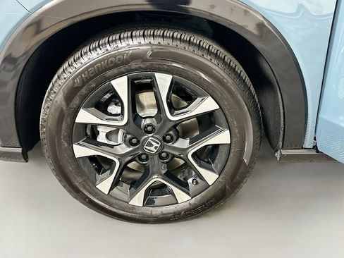 Certified 2026 Honda HR-V EX-L image 30