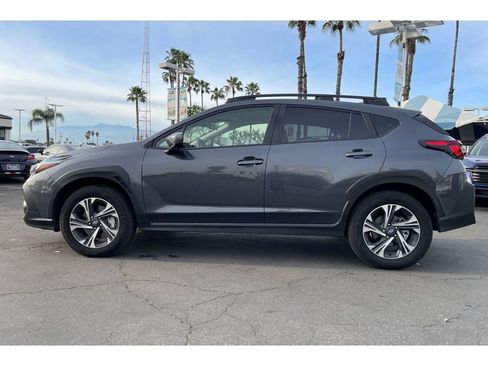 Certified 2025 Subaru Crosstrek 2.0i Premium image 2