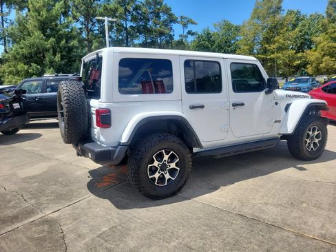 Used 2022 Jeep Wrangler Unlimited Rubicon w/ Steel Bumper Group AWD/4WD image 5