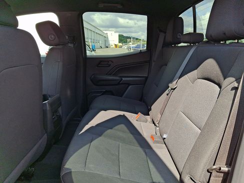 Certified 2024 Chevrolet Colorado Trail Boss w/ Advanced Trailering Package AWD/4WD image 10