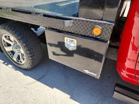 Used 2012 RAM 3500 ST w/ Chrome Appearance Group image 13