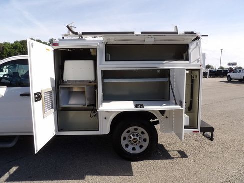 Used 2015 Chevrolet Silverado 3500 W/T RWD image 39