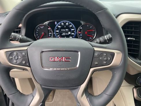 Used 2023 GMC Acadia Denali w/ Denali Ultimate Package AWD/4WD image 23