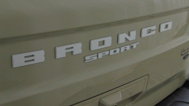 New 2025 Ford Bronco Sport Big Bend w/ Convenience Package AWD/4WD image 6