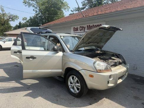 Used 2009 Hyundai Tucson GLS FWD image 8