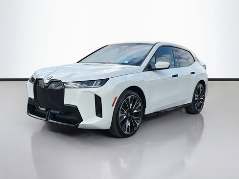New 2026 BMW iX xDrive45 w/ M Sport Package image 7