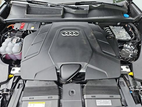 Certified 2026 Audi Q8 Prestige w/ Prestige Package AWD/4WD image 39