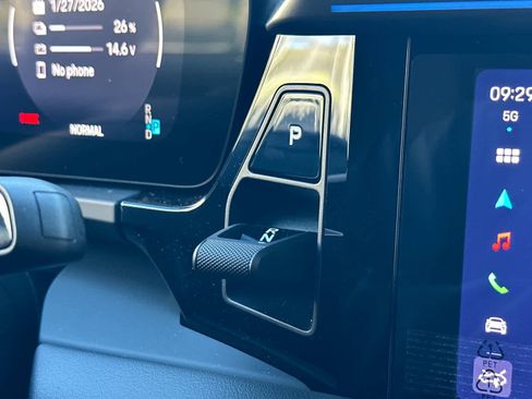 New 2025 Porsche Macan Turbo Electric image 25