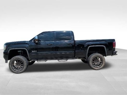 Used 2018 GMC Sierra 1500 SLT w/ Texas SLT Premium Package AWD/4WD image 7