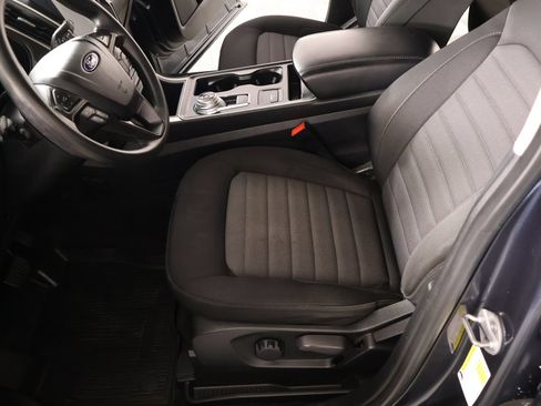 Used 2022 Ford Edge SE w/ Black Appearance Package AWD/4WD image 10