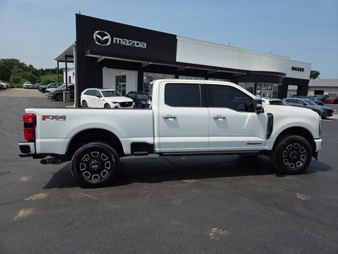 Used 2024 Ford F250 Platinum AWD/4WD image 6