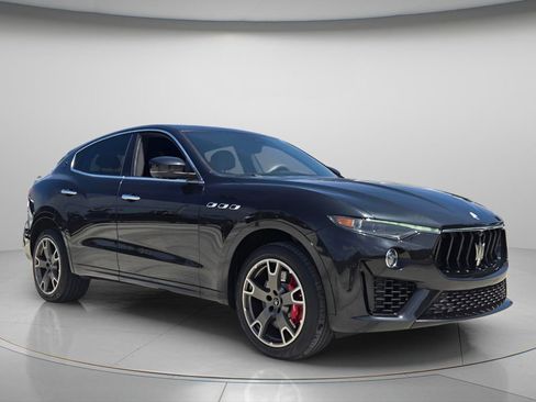 Used 2022 Maserati Levante Modena AWD/4WD image 8