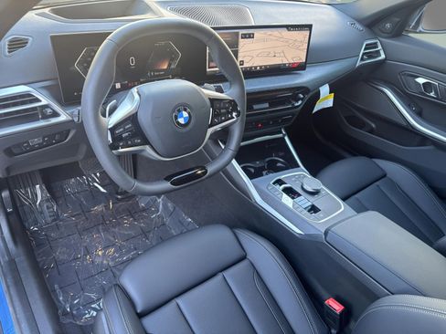 Used 2026 BMW 330i Sedan w/ Premium Package image 22