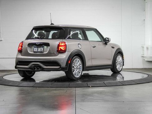 Certified 2023 MINI Cooper S image 6