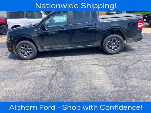 Certified 2025 Ford Maverick XLT w/ XLT Luxury Package AWD/4WD image 2