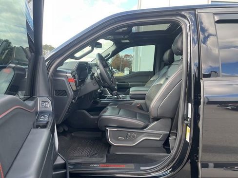 Used 2025 Ford F150 Raptor image 27