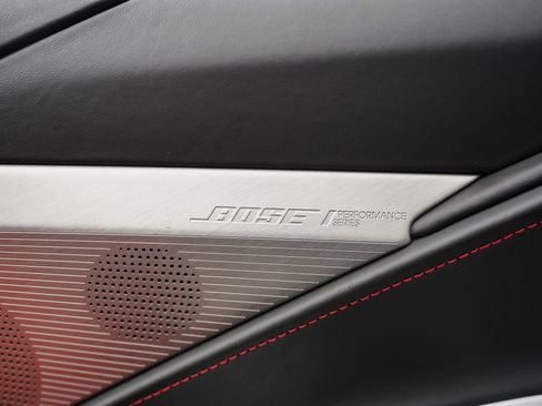 Used 2020 Chevrolet Corvette Stingray Premium Cpe w/ 3LT image 33