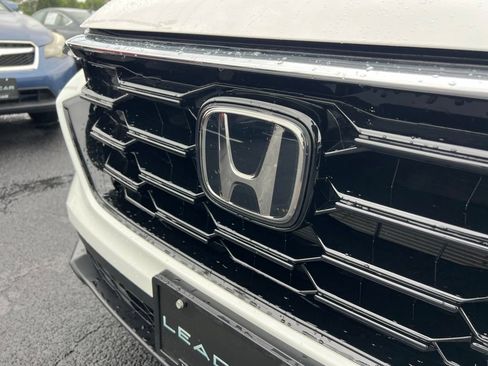 Used 2024 Honda CR-V EX-L image 30