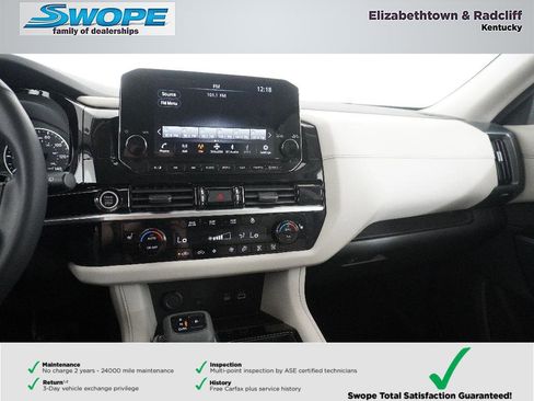 Used 2023 Nissan Pathfinder SL w/ Lighting Package (N92) AWD/4WD image 20
