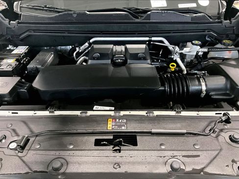 Used 2024 GMC Canyon Elevation w/ Convenience Package image 29