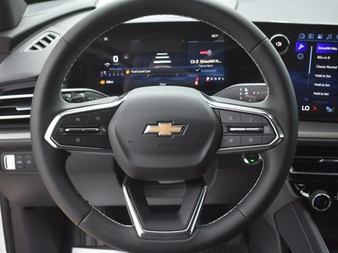 New 2026 Chevrolet Traverse LT w/ Driver Confidence Package FWD image 20