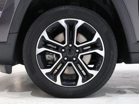 Used 2024 Jeep Compass Limited AWD/4WD image 11