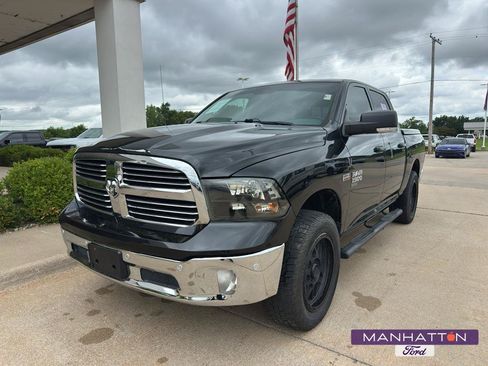 Used 2019 RAM 1500 Classic SLT AWD/4WD image 1