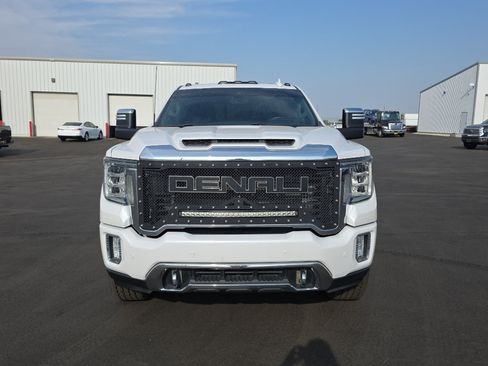 Used 2020 GMC Sierra 2500 Denali w/ Denali Ultimate Package AWD/4WD image 2