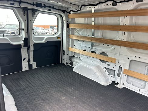 Used 2025 Ford Transit 250 Low Roof w/ Exterior Upgrade Package RWD image 15