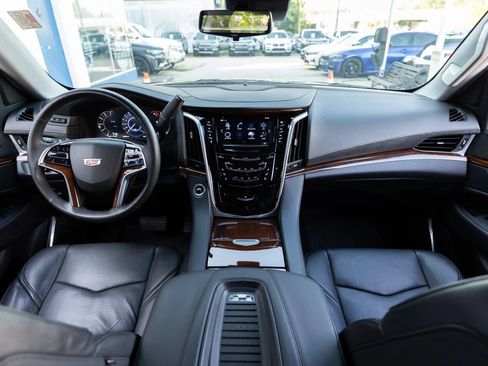 Used 2019 Cadillac Escalade Premium Luxury w/ Escalade Sport Edition AWD/4WD image 2