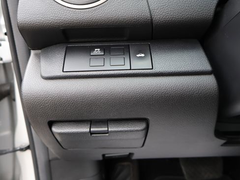 Used 2013 MAZDA MAZDA6 i Sport image 34